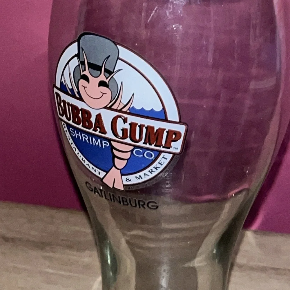 Bubba Gump Shrimp Co Restaurant Gatlinburg 24oz. Beer Pilsner‎ Glass Souvenir